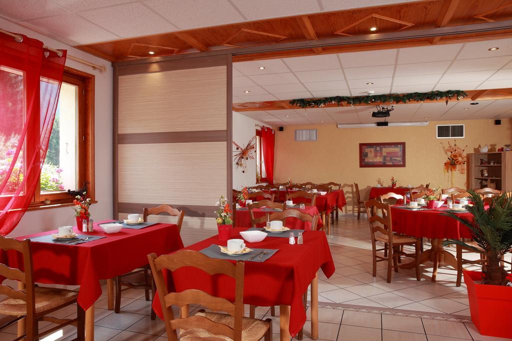 Logis Hotel Le Vetine ル・ヴァルタン エクステリア 写真